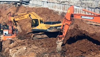 Разработка котлована экскаватором под фундамент в Канаше — цена от 2626 руб. | 2Землекопа-Кна
